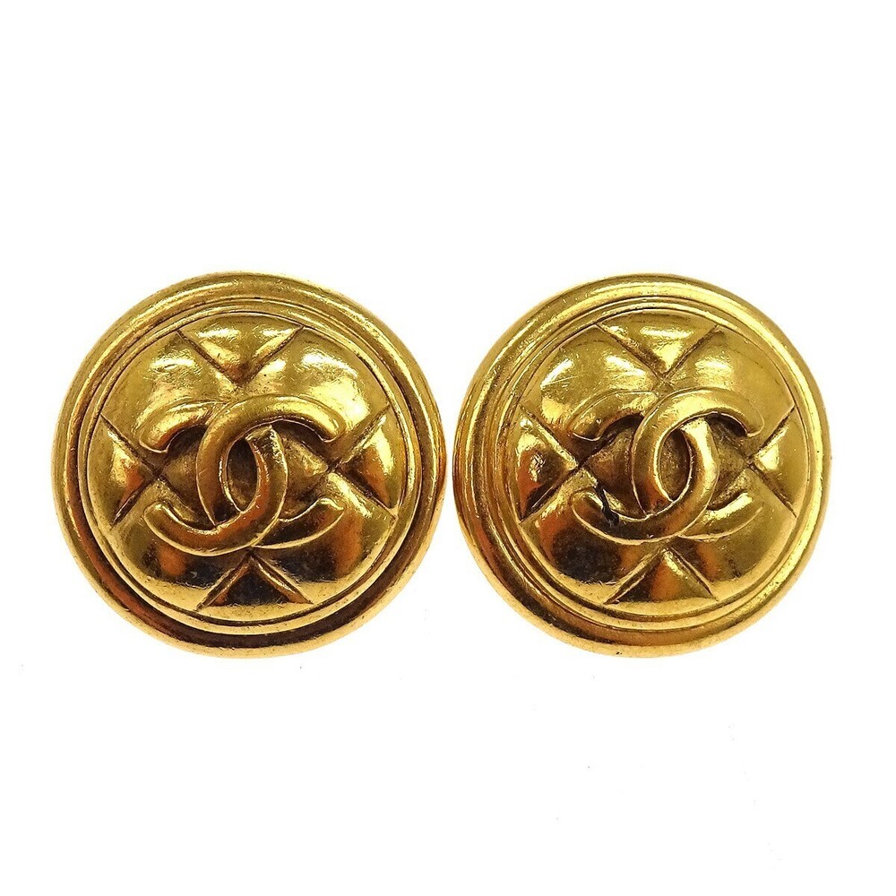 Chanel Vintage Round CC Clip-On Metal